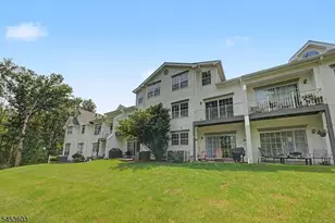 7 Caroline Foster Ct, Morris Township, NJ 07960 - Photo 4