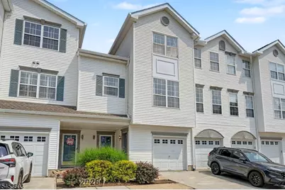 7 Caroline Foster Ct, Morris Township, NJ 07960 - Photo 2