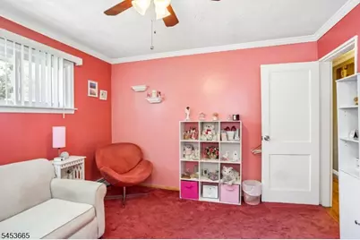 10 Independence Dr, Roselle, NJ 07203 - Photo 22