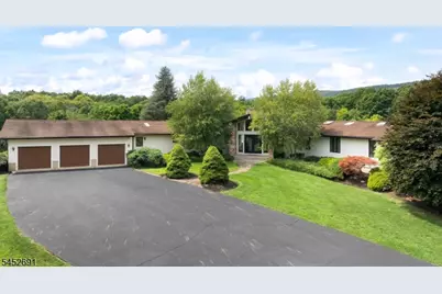 90 Phillips Rd, Frankford Township, NJ 07826 - Photo 2