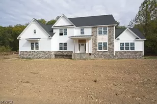 6 Highland Meadows Rd, Pohatcong Township, NJ 08865 - Photo 2