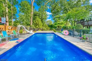59 Shawnee Rd, Hopatcong, NJ 07843 - Photo 16