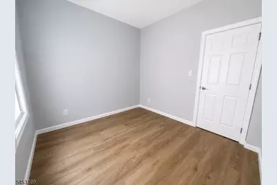 227 Patterson St #2F, Harrison, NJ 07029 - Photo 8