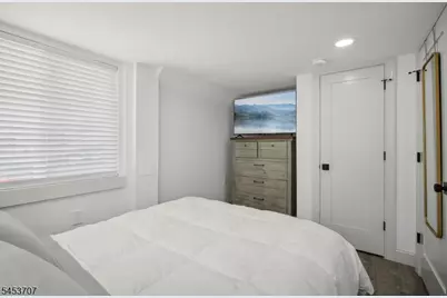 220 Bay Ter, Seaside Heights, NJ 08751 - Photo 18