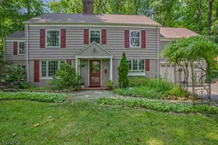 173 Hillcrest Rd, Watchung, NJ 07069 - Photo 1