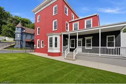 60 Brainard St, Phillipsburg, NJ 08865 - Photo 2
