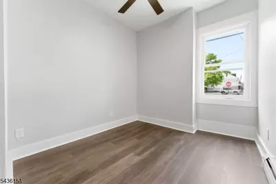 60 Brainard St, Phillipsburg, NJ 08865 - Photo 16