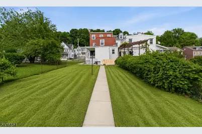 60 Brainard St, Phillipsburg, NJ 08865 - Photo 4