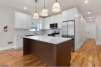 57 Eckert Ave, Newark, NJ 07112 - Photo 4
