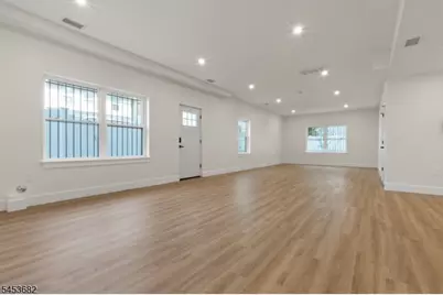 57 Eckert Ave, Newark, NJ 07112 - Photo 32