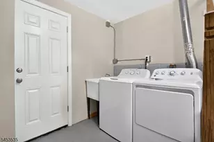 1 Perry Pl, Springfield, NJ 07081 - Photo 22