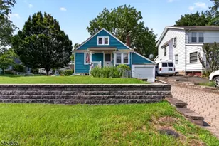 1 Perry Pl, Springfield, NJ 07081 - Photo 2