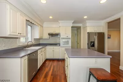 7 Fernwood Trl, Mountain Lakes, NJ 07046 - Photo 14