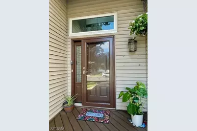 16 Longfield Dr, Hillsborough Township, NJ 08844 - Photo 2