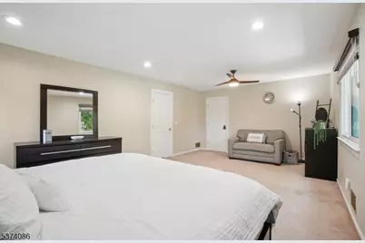 16 Longfield Dr, Hillsborough Township, NJ 08844 - Photo 20