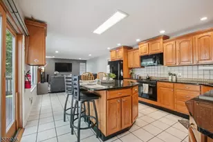 16 Longfield Dr, Hillsborough Township, NJ 08844 - Photo 10