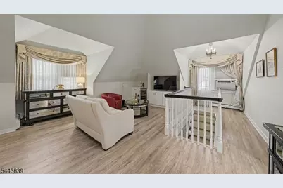11 Willow St, Cranford Township, NJ 07016 - Photo 32