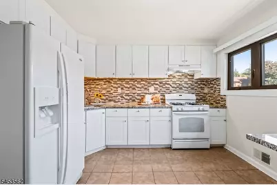 489 Brookside Ln, Hillsborough Township, NJ 08844 - Photo 10