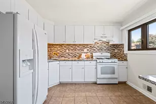 489 Brookside Ln, Hillsborough Township, NJ 08844 - Photo 10