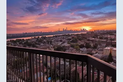 770 Anderson Ave #23N, Cliffside Park, NJ 07010 - Photo 4