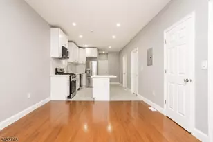 734 Summer Ave First Floor, Newark, NJ 07104 - Photo 2