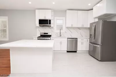 734 Summer Ave First Floor #1, Newark, NJ 07104 - Photo 6