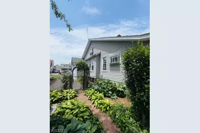 409 E 25th St, Paterson, NJ 07514 - Photo 26