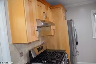 38 Auburn Rd, Parsippany, NJ 07054 - Photo 14