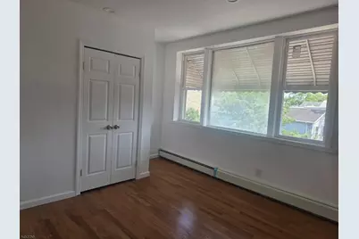 139 Monticello Ave, Jersey City, NJ 07304 - Photo 8