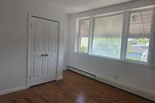 139 Monticello Ave, Jersey City, NJ 07304 - Photo 8