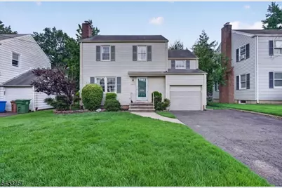 1601 N Stiles St, Linden, NJ 07036 - Photo 4