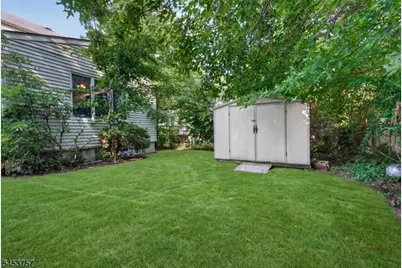 1601 N Stiles St, Linden, NJ 07036 - Photo 32