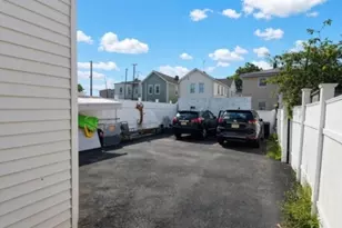 302 N 10th St, Newark, NJ 07107 - Photo 16