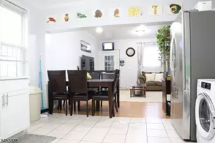 302 N 10th St, Newark, NJ 07107 - Photo 4