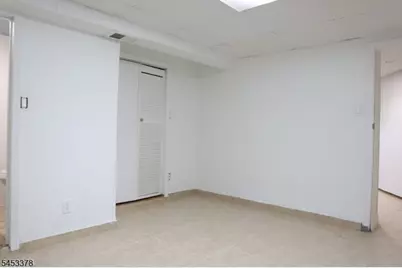 302 N 10th St, Newark, NJ 07107 - Photo 10