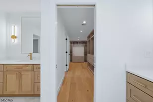 41 Pino Ct, Clifton, NJ 07013 - Photo 28
