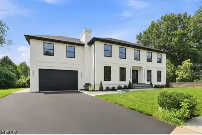41 Pino Ct, Clifton, NJ 07013 - Photo 2