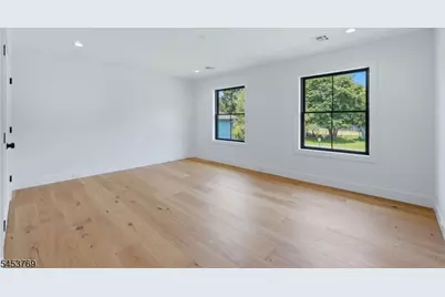 41 Pino Ct, Clifton, NJ 07013 - Photo 34