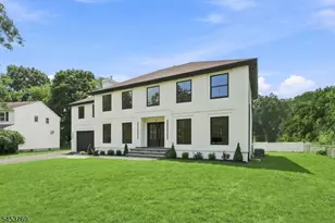 41 Pino Ct, Clifton, NJ 07013 - Photo 4