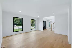 41 Pino Ct, Clifton, NJ 07013 - Photo 12