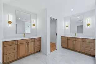 41 Pino Ct, Clifton, NJ 07013 - Photo 24