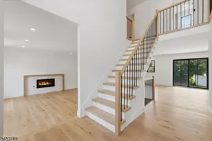 41 Pino Ct, Clifton, NJ 07013 - Photo 6