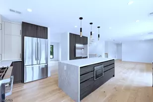 41 Pino Ct, Clifton, NJ 07013 - Photo 18