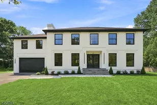 41 Pino Ct, Clifton, NJ 07013 - Photo 1