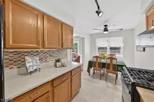 18 Estate Rd, Hillsborough Township, NJ 08844 - Photo 16