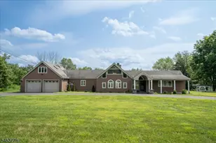 11 Summit Dr, Frankford Township, NJ 07826 - Photo 1