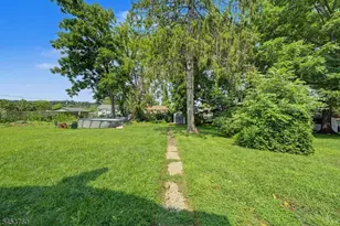 11 Axford Ave, Oxford Township, NJ 07863 - Photo 24