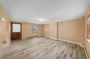 11 Axford Ave, Oxford Township, NJ 07863 - Photo 4