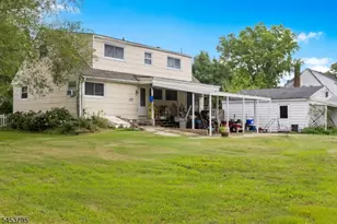 752 Park Ave, Middletown, NJ 07718 - Photo 28
