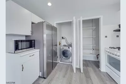 8 Millie Ln #8, East Hanover Township, NJ 07936 - Photo 22